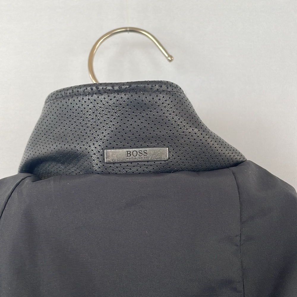Hugo Boss Mens Leather Jacket - Picture 14 of 14